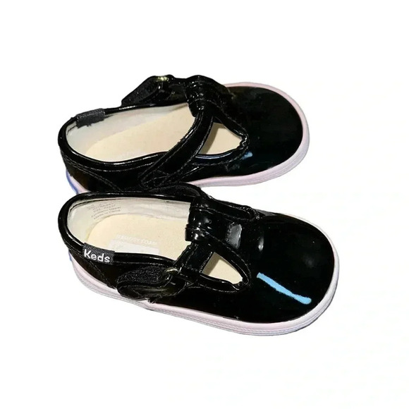 Keds Patent Leather Cap T-Strap Sneakers Size 3 - Picture 1 of 5